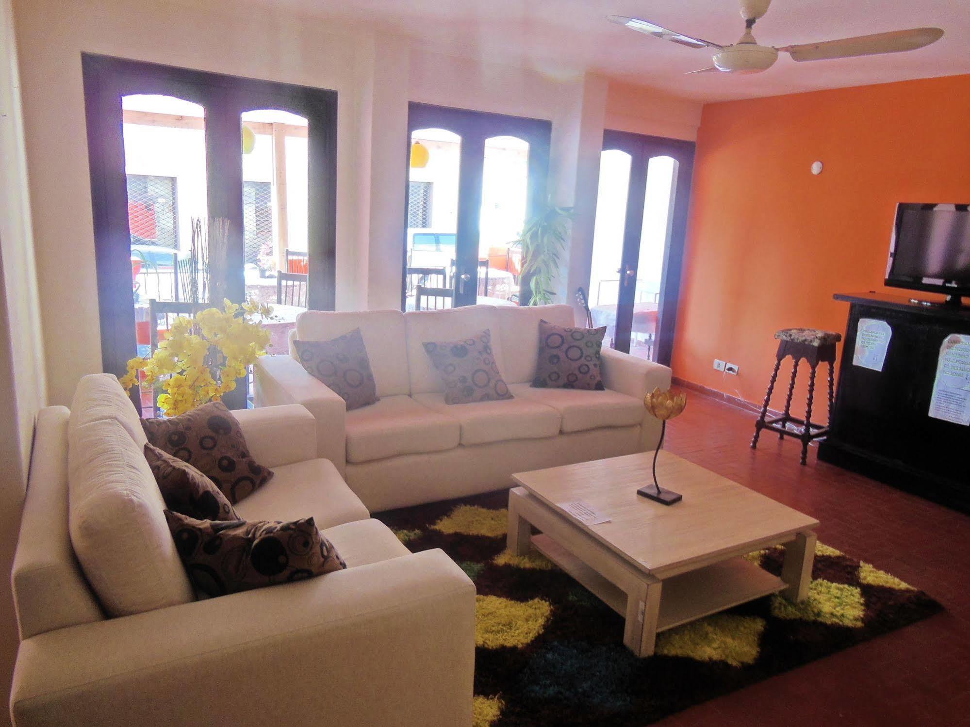 Costanera Hostel Asunción Eksteriør billede
