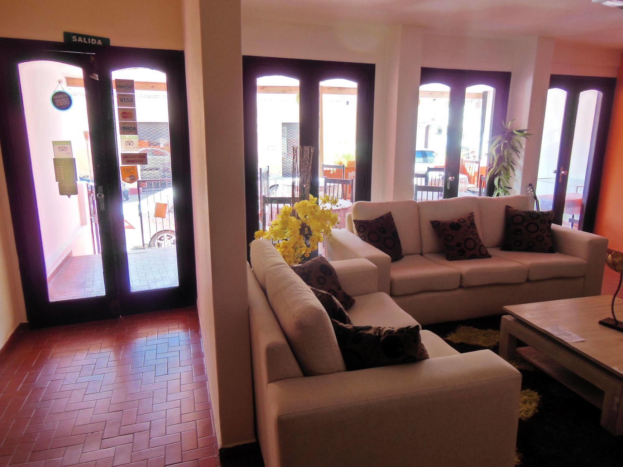 Costanera Hostel Asunción Eksteriør billede