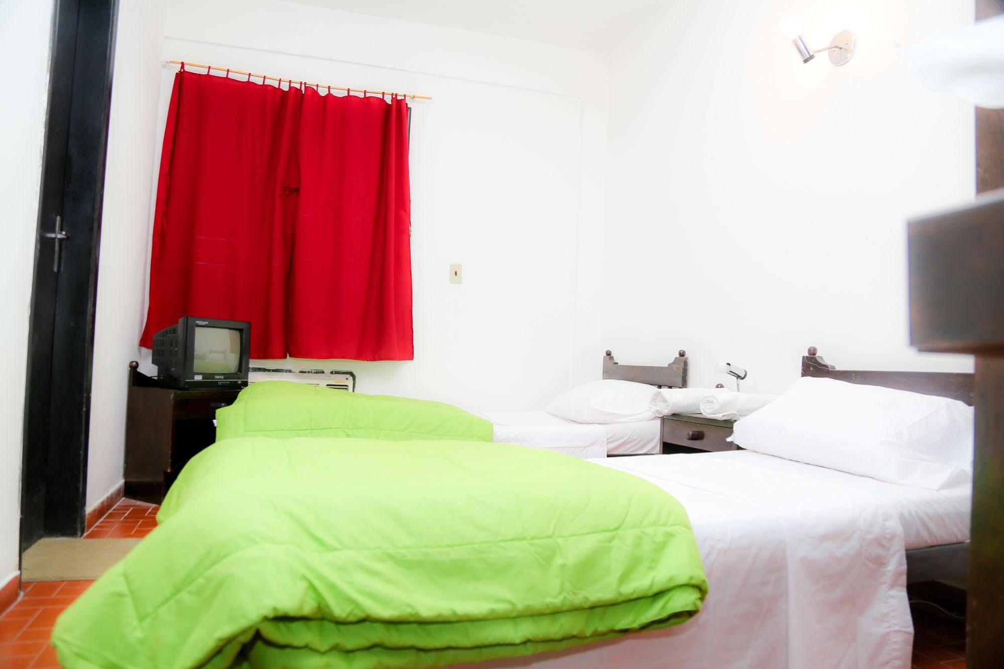 Costanera Hostel Asunción Eksteriør billede